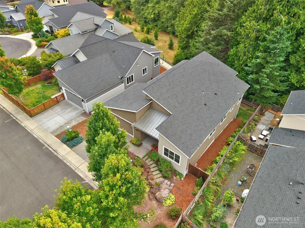 25719 Seabrook Place NE Kingston, WA 98346