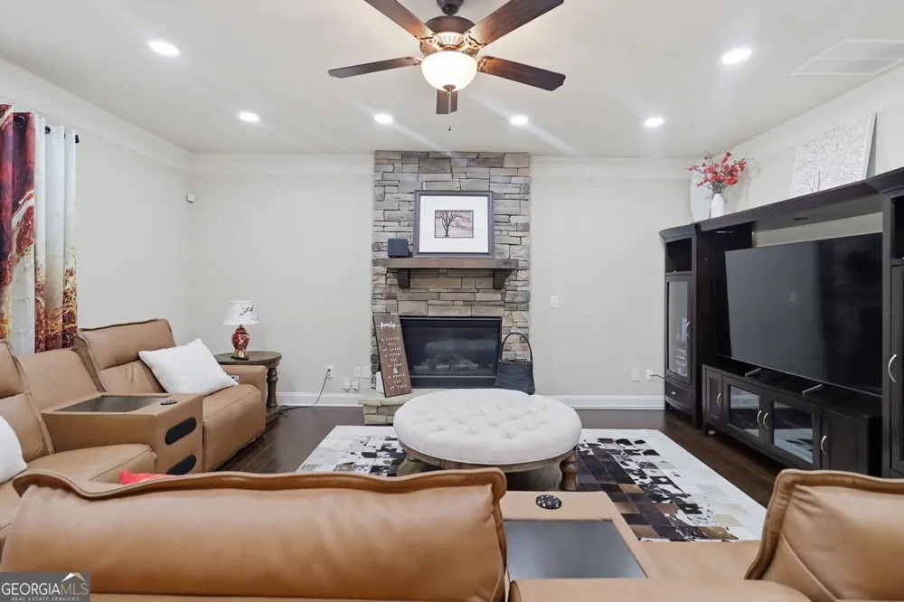 1772 Rivercreek DR Dacula, GA 30019