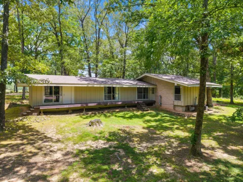 106 Lively Avenue