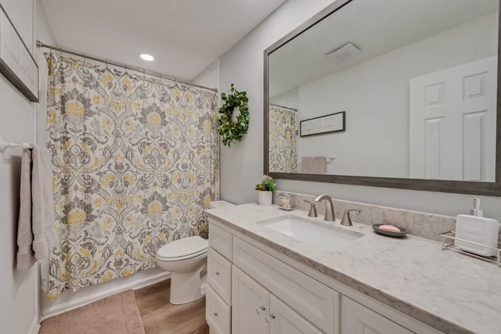 1838 Sandra Lane Grand Prairie, TX 75052