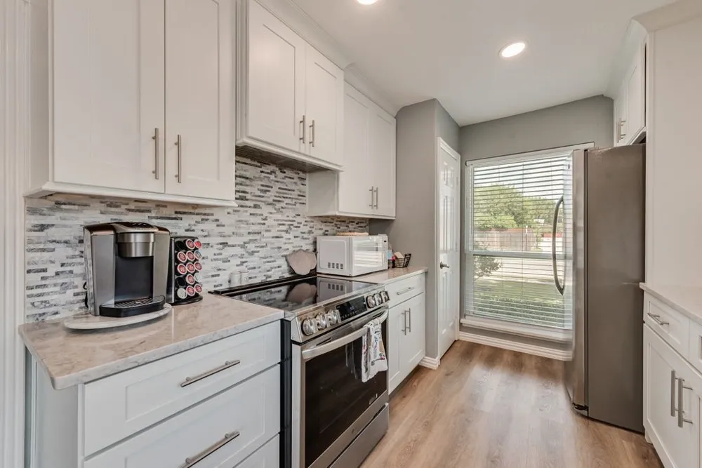 1838 Sandra Lane Grand Prairie, TX 75052