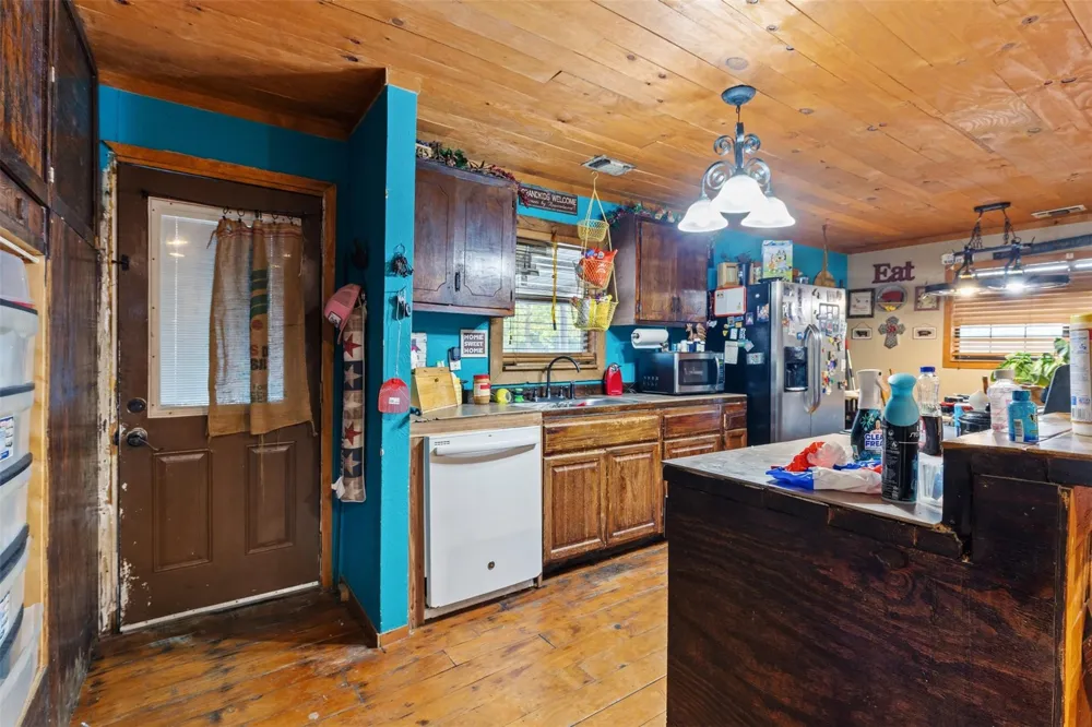 7481 W Fm 1753 Ravenna, TX 75476