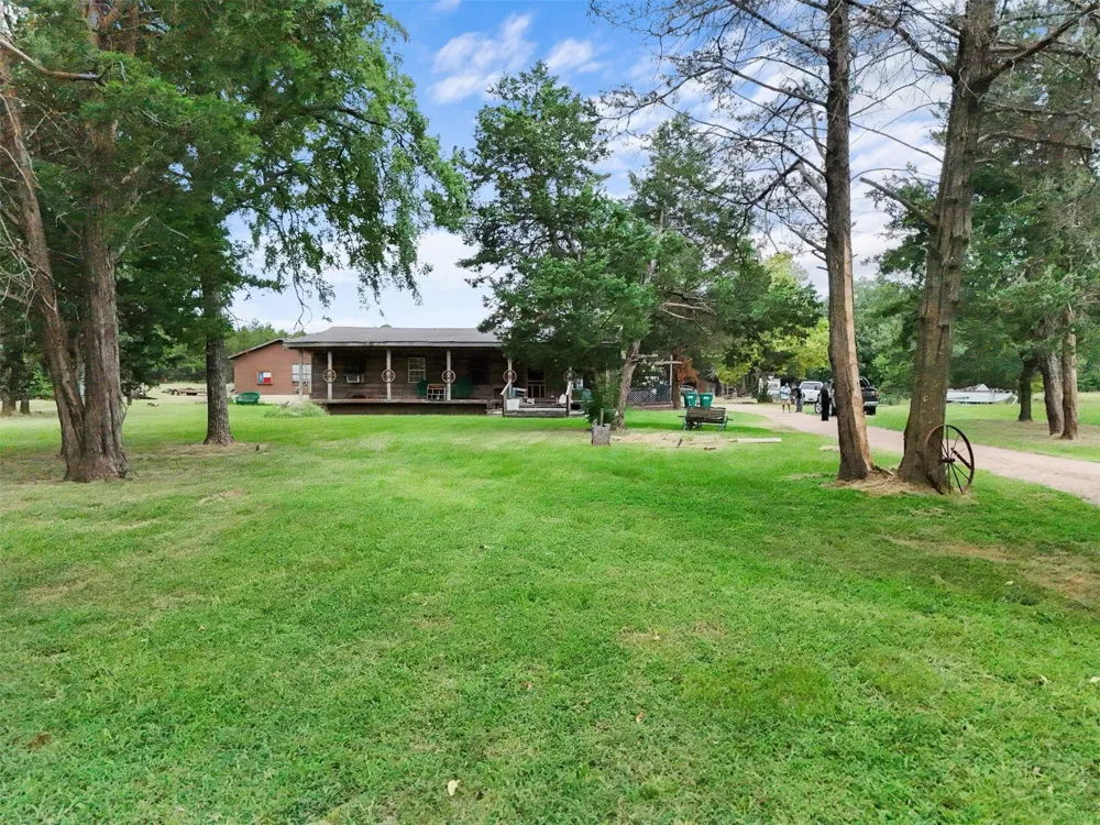 7481 W Fm 1753 Ravenna, TX 75476