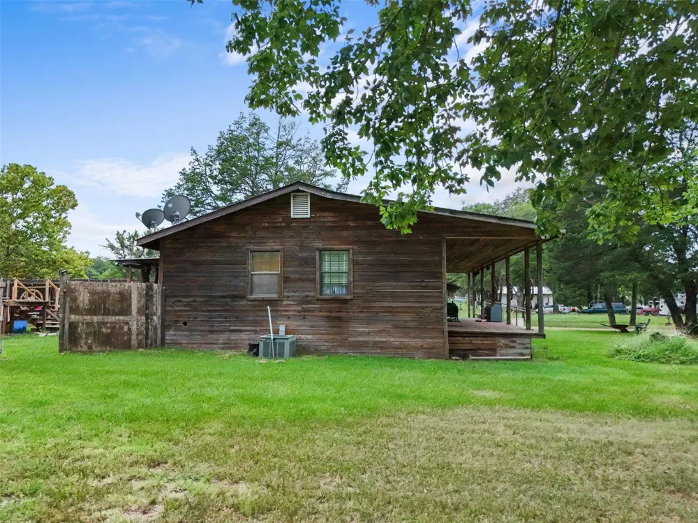 7481 W Fm 1753 Ravenna, TX 75476