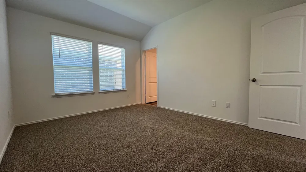 5434 Desert Glen Drive Spring, TX 77373