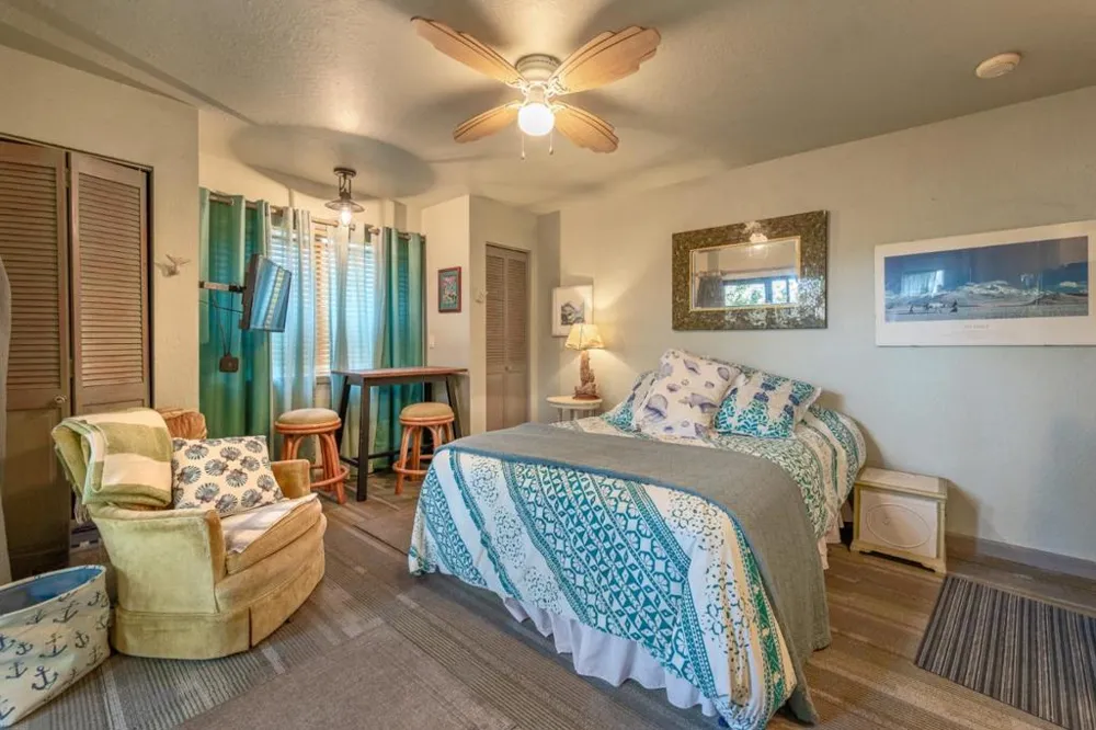 4355 Opal Cliff Drive Santa Cruz, CA 95062