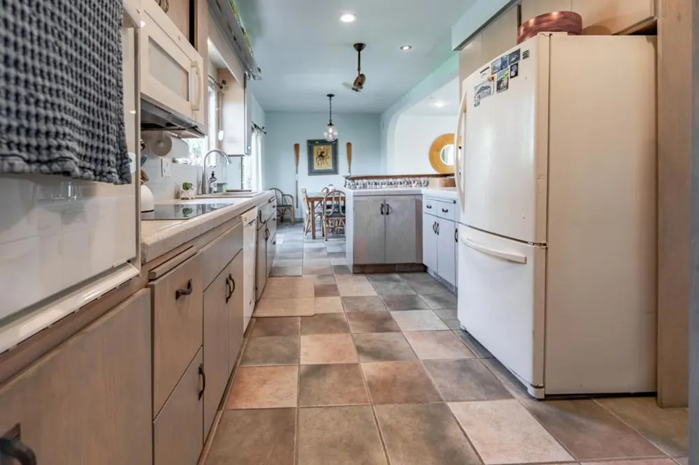 4355 Opal Cliff Drive Santa Cruz, CA 95062