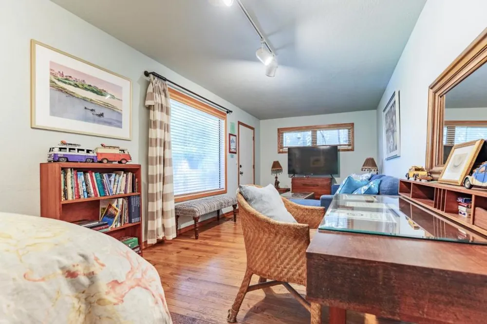 4355 Opal Cliff Drive Santa Cruz, CA 95062
