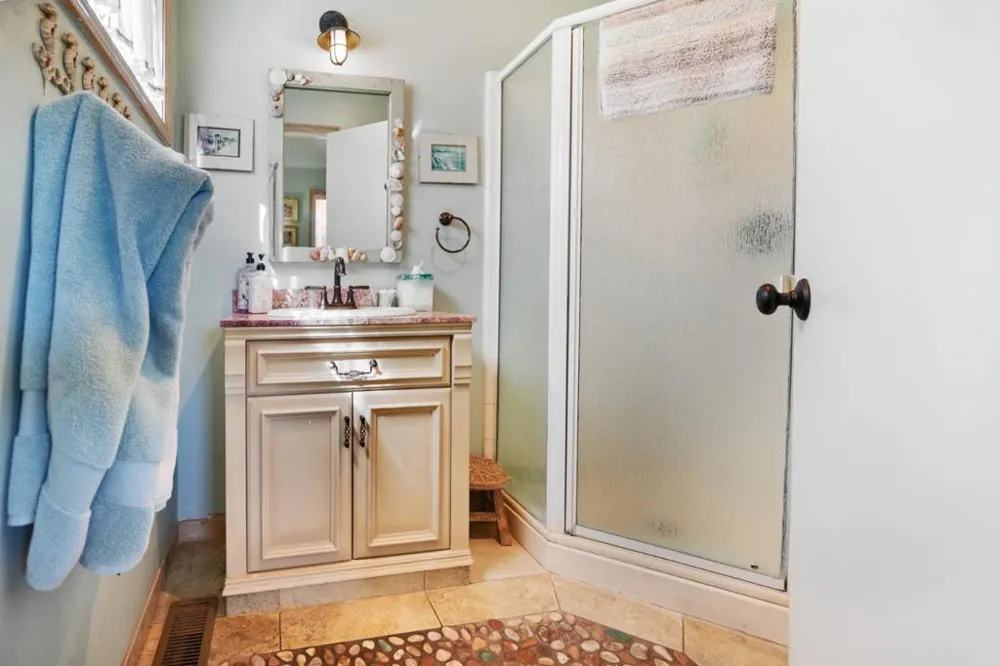 4355 Opal Cliff Drive Santa Cruz, CA 95062