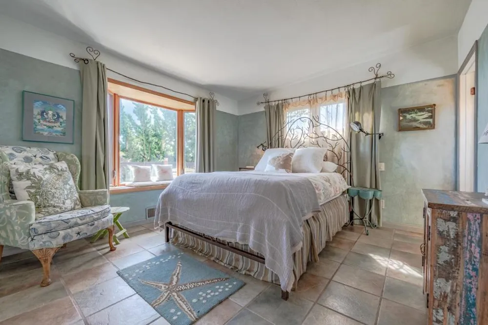 4355 Opal Cliff Drive Santa Cruz, CA 95062