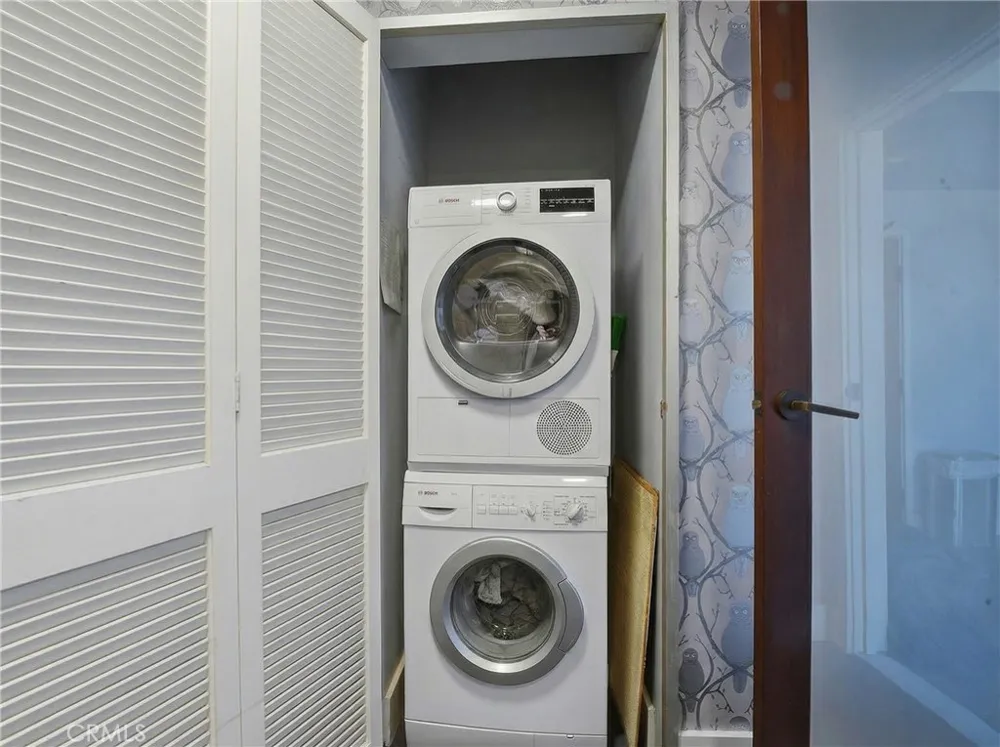 460 S Spring Los Angeles, CA 90013
