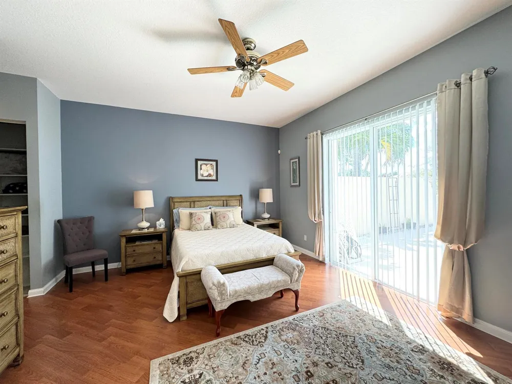 8262 Dominica Place Wellington, FL 33414