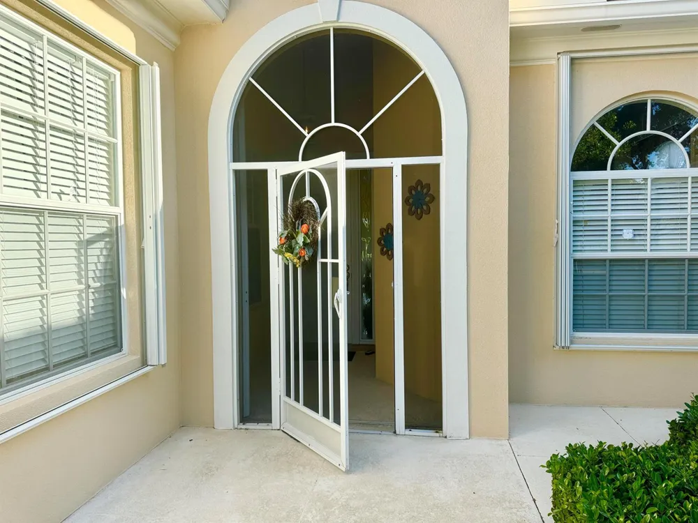 8262 Dominica Place Wellington, FL 33414