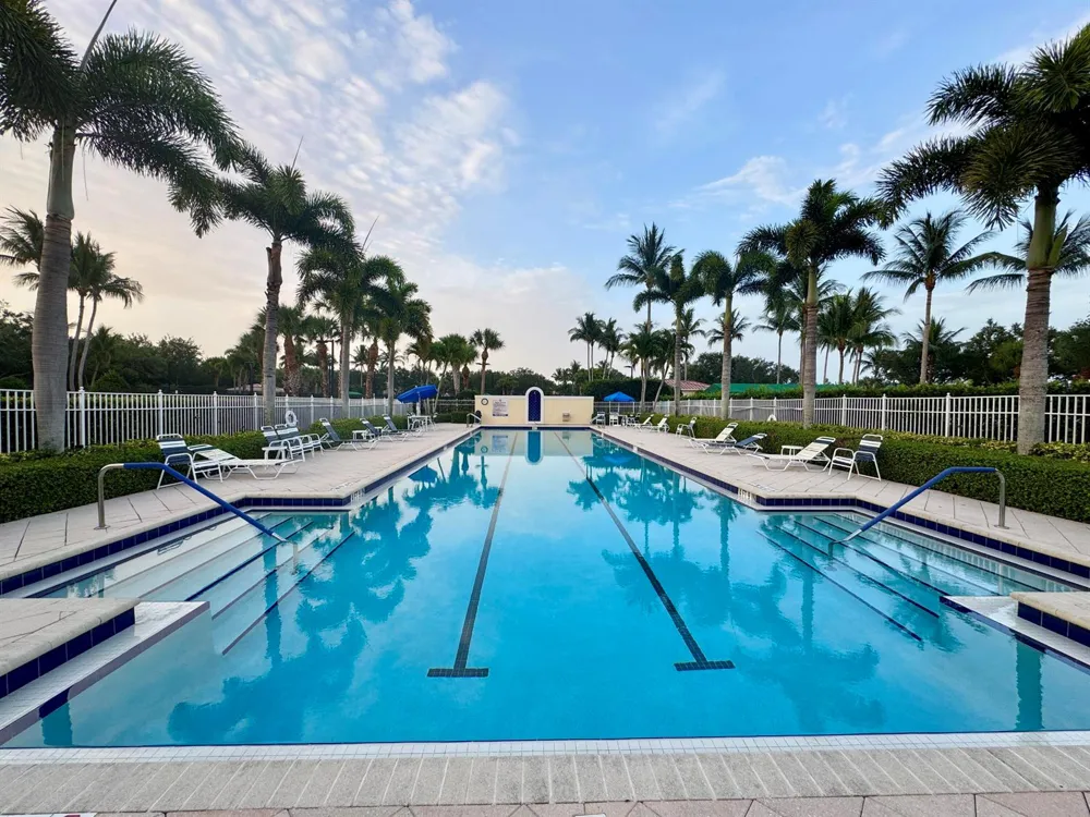 8262 Dominica Place Wellington, FL 33414