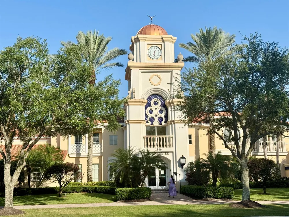 8262 Dominica Place Wellington, FL 33414