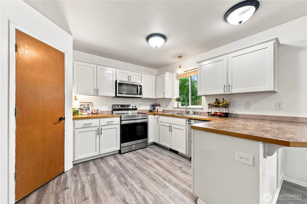22616 Echowood Lane SE Yelm, WA 98597