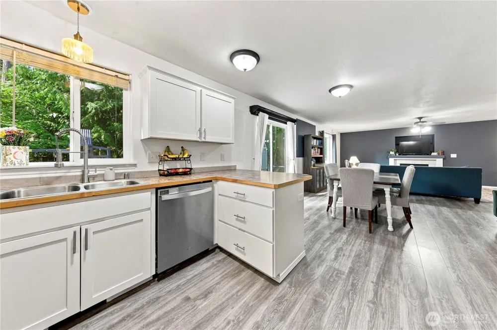 22616 Echowood Lane SE Yelm, WA 98597