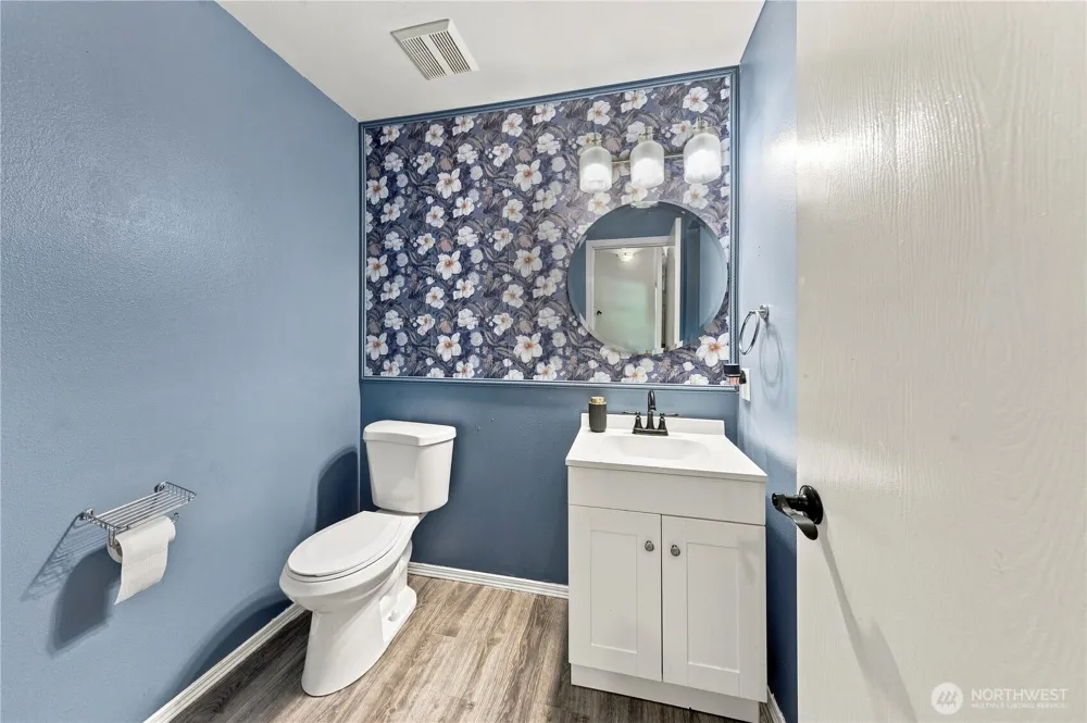 22616 Echowood Lane SE Yelm, WA 98597