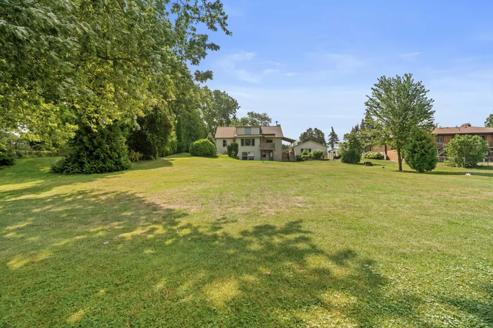9996 Highland Road White Lake Charter Township, MI 48386