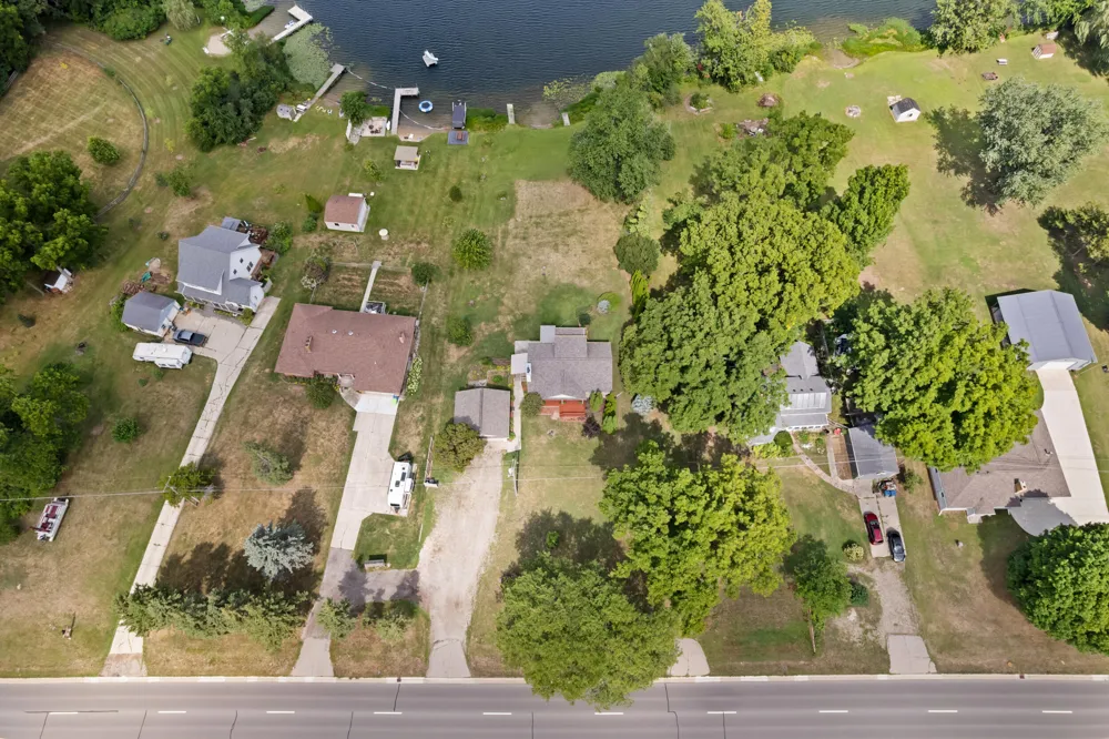 9996 Highland Road White Lake Charter Township, MI 48386