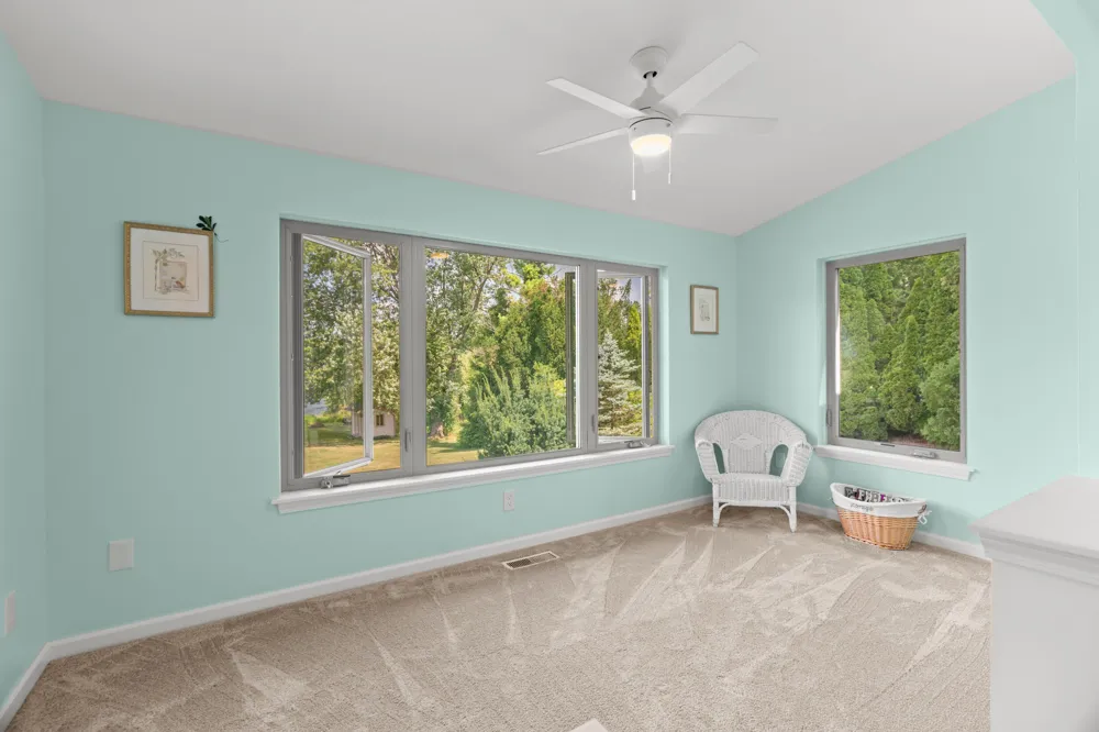 9996 Highland Road White Lake Charter Township, MI 48386