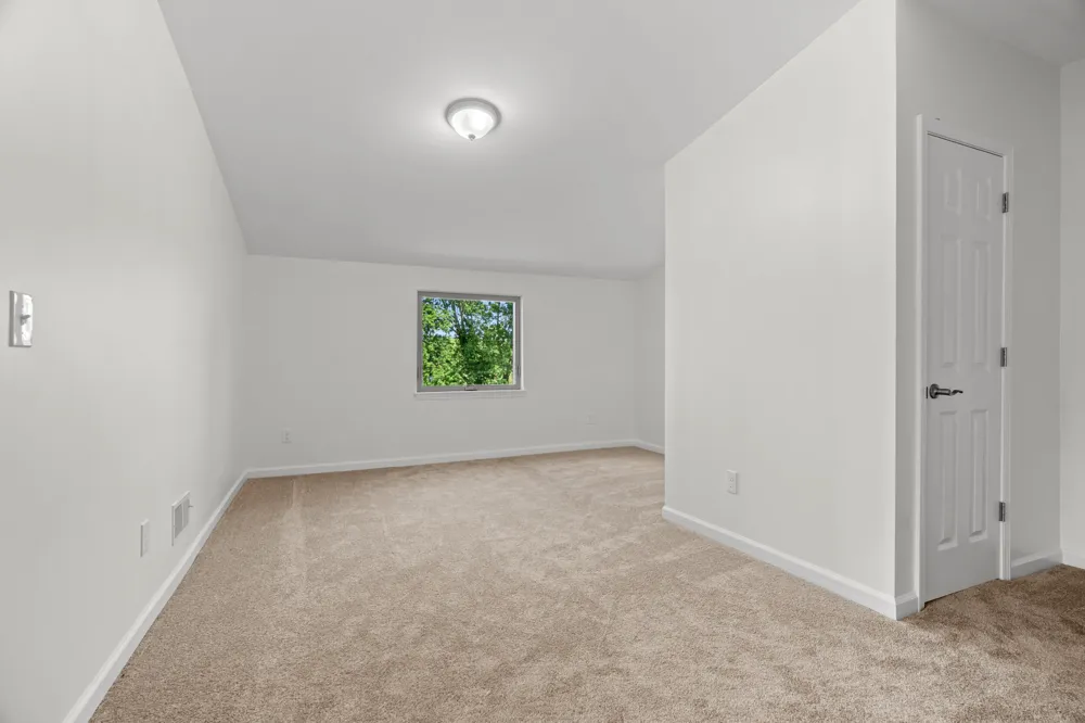 9996 Highland Road White Lake Charter Township, MI 48386