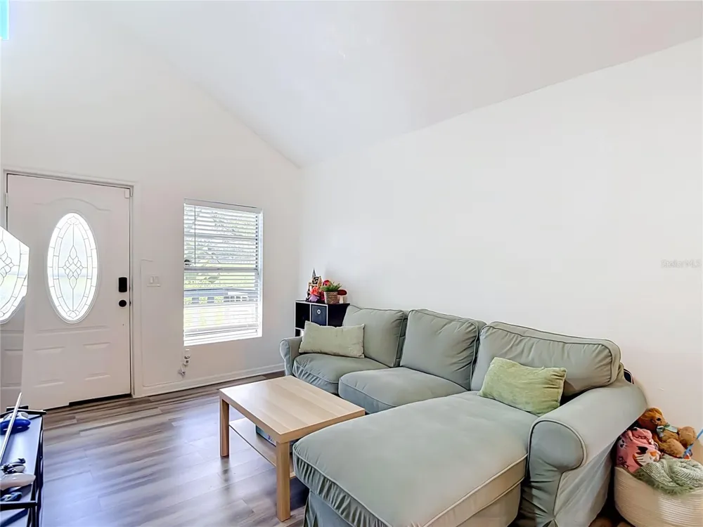 7309 HUNTLEY AVENUE Tampa, FL 33604