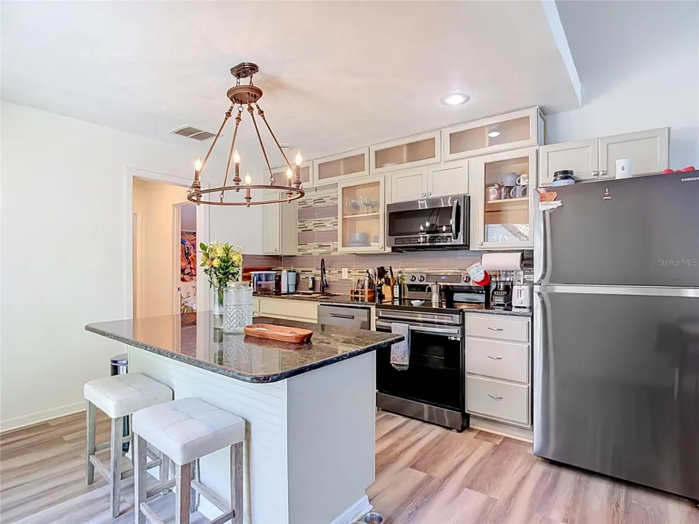 7309 HUNTLEY AVENUE Tampa, FL 33604