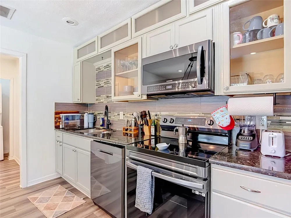 7309 HUNTLEY AVENUE Tampa, FL 33604