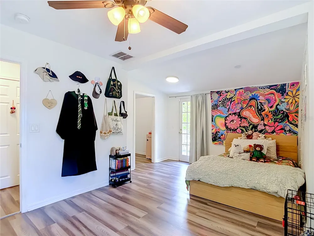 7309 HUNTLEY AVENUE Tampa, FL 33604