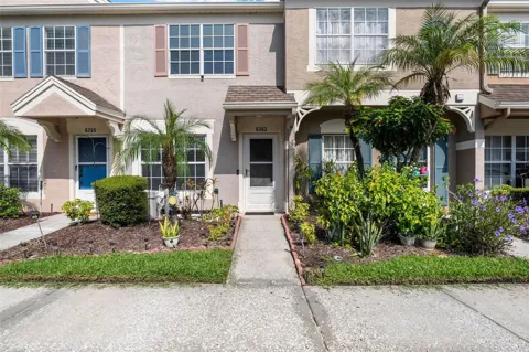 6353 BAYSIDE KEY DRIVE