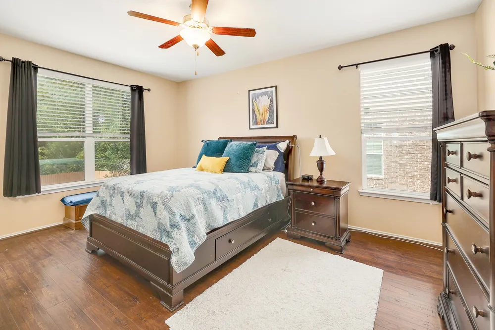 217 Sheepshank Drive Georgetown, TX 78633
