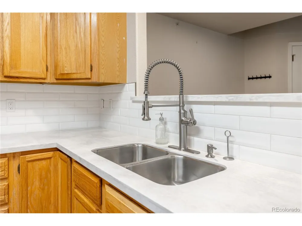 12555 E Tennessee Circle #302 Aurora, CO 80012