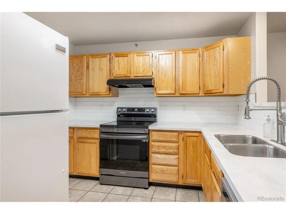 12555 E Tennessee Circle #302 Aurora, CO 80012