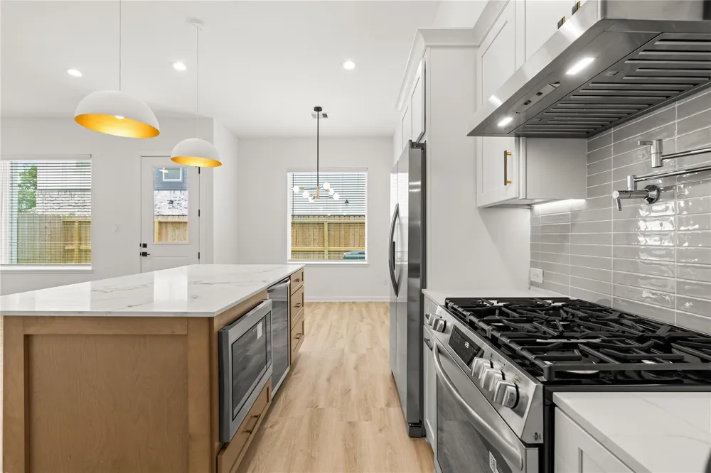 4746 Martin Hill Street Houston, TX 77018