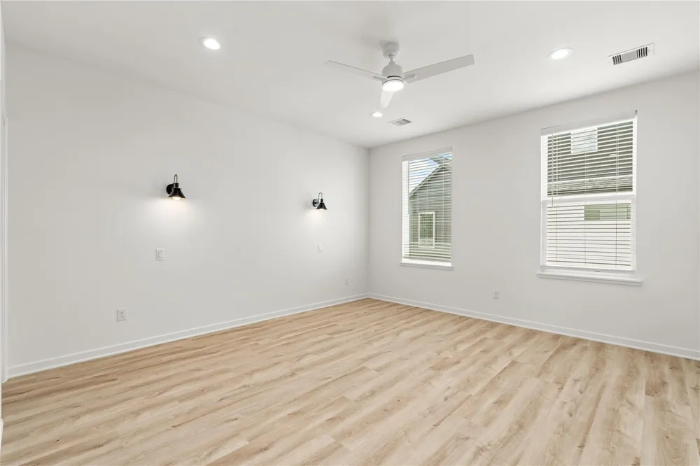 4746 Martin Hill Street Houston, TX 77018