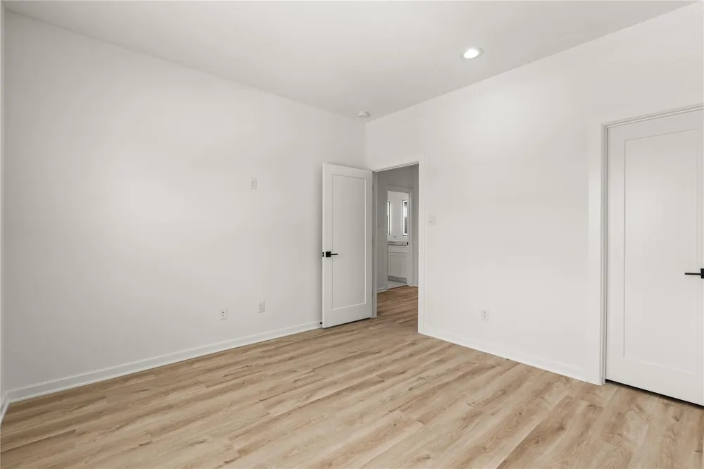 4746 Martin Hill Street Houston, TX 77018