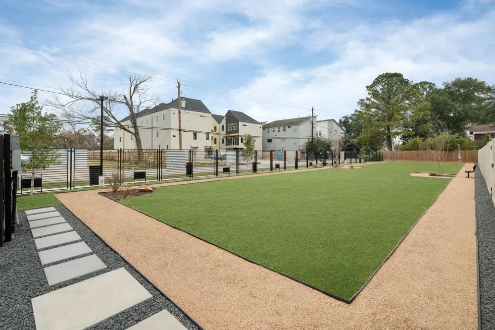 4746 Martin Hill Street Houston, TX 77018
