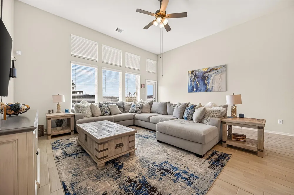 3411 Brushy Meadow Drive Angleton, TX 77515