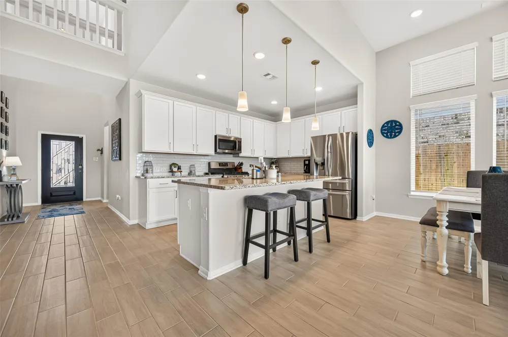 3411 Brushy Meadow Drive Angleton, TX 77515