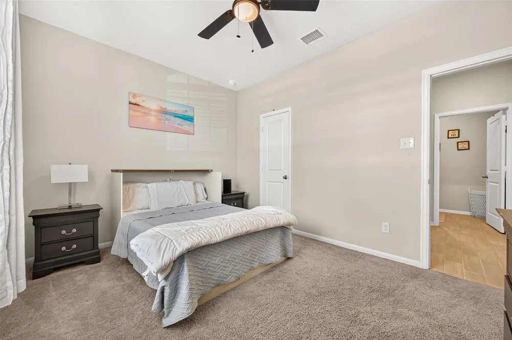 3411 Brushy Meadow Drive Angleton, TX 77515