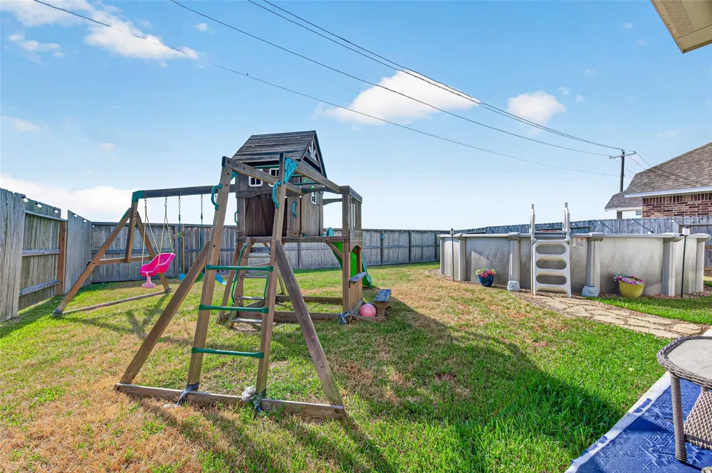 3411 Brushy Meadow Drive Angleton, TX 77515