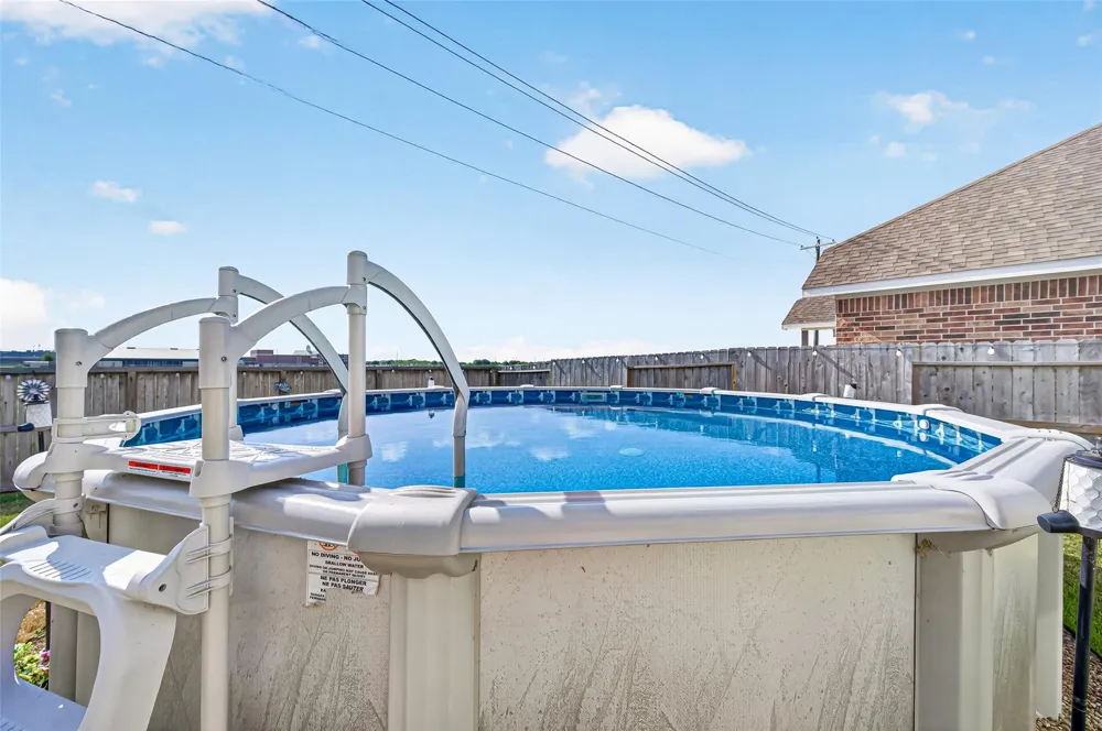 3411 Brushy Meadow Drive Angleton, TX 77515