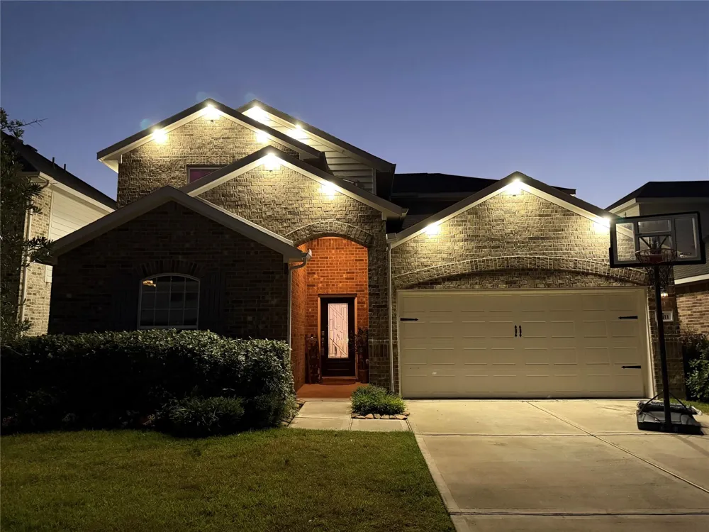 3411 Brushy Meadow Drive Angleton, TX 77515