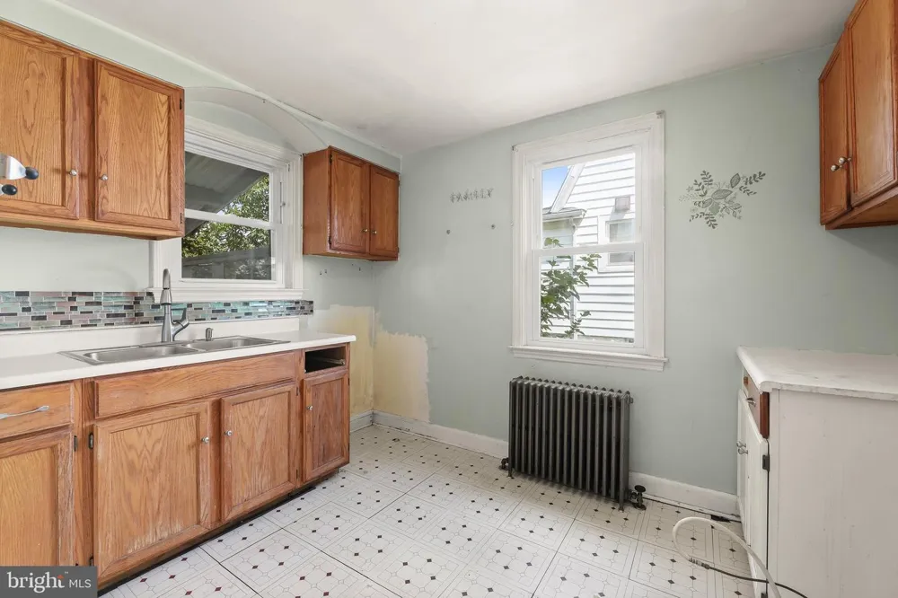 28 LIBERTY PARKWAY Baltimore, MD 21222