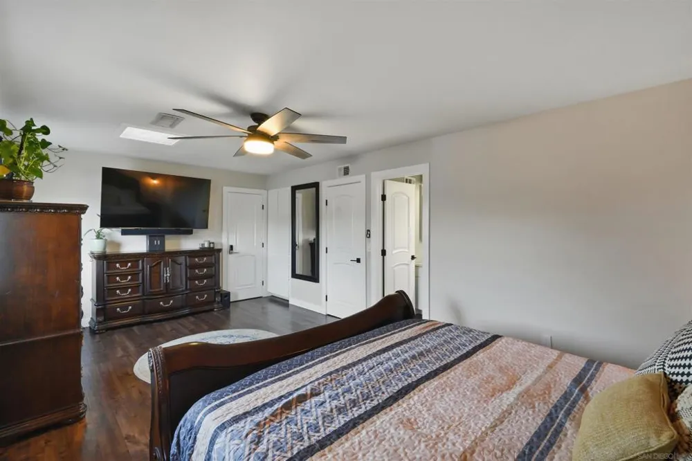 10835 Hillcreek Rd Santee, CA 92071