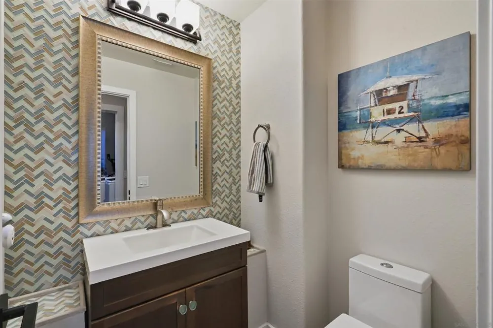 10835 Hillcreek Rd Santee, CA 92071