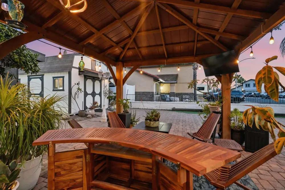 10835 Hillcreek Rd Santee, CA 92071