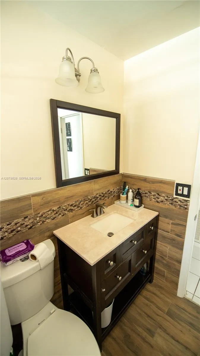 14045 SW 103rd Ter Miami, FL 33186