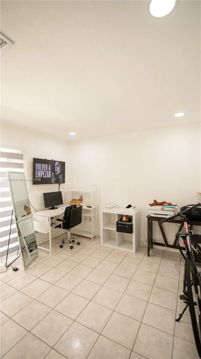 14045 SW 103rd Ter Miami, FL 33186